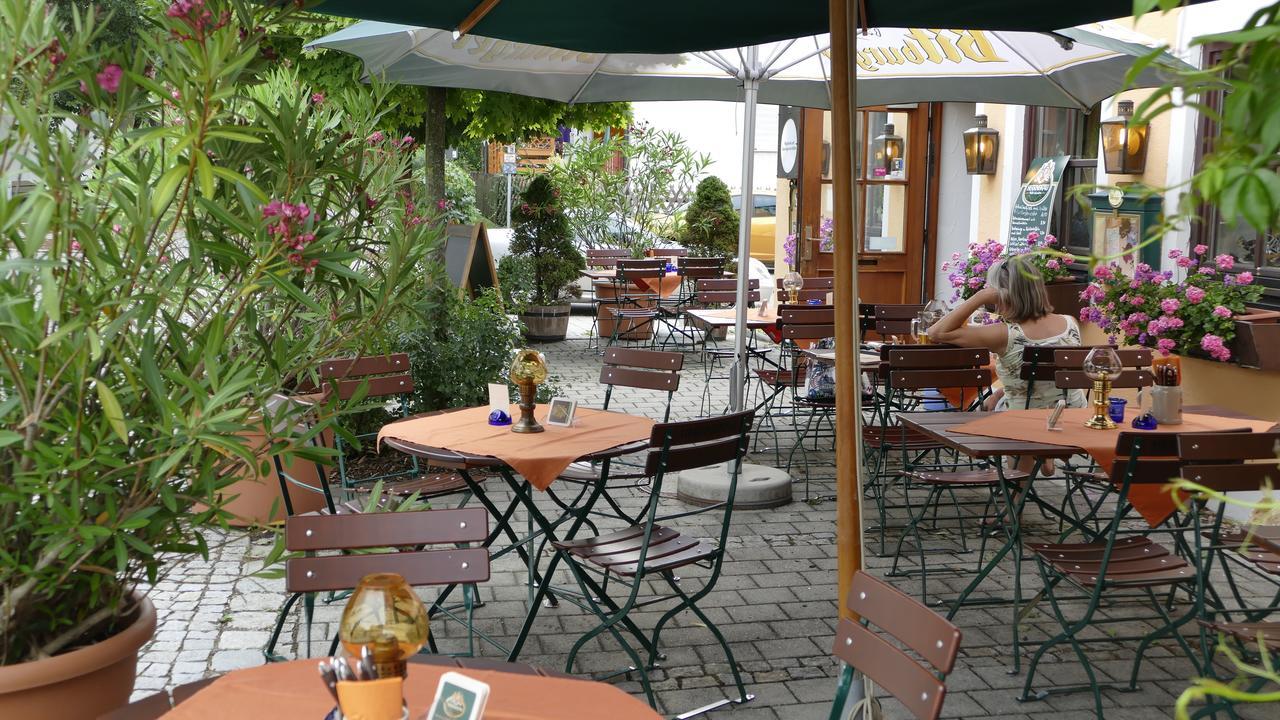 Hotel Posthalter Reichertshofen Exterior photo